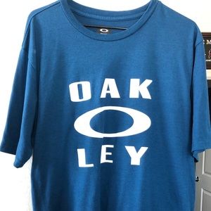 Oakley T-Shirt